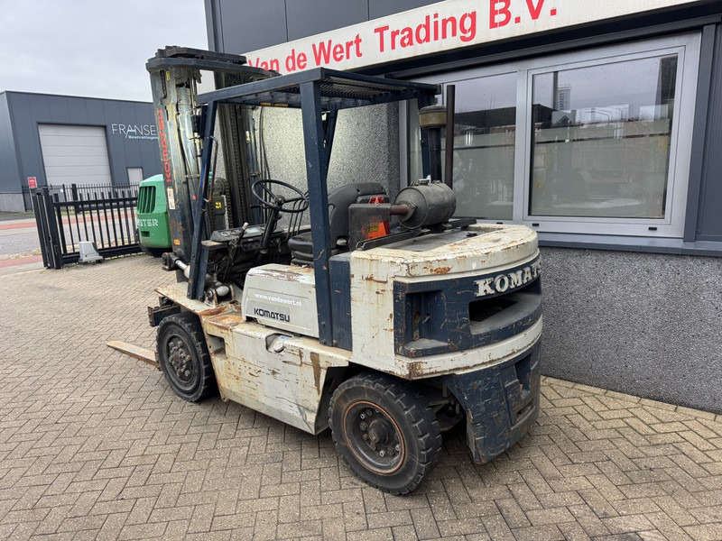 Komatsu FD35Z-4 Triplo 600 Freelift / Sideshift 6 Cilinder Diesel - Carretilla elevadora diésel: foto 4 Komatsu FD35Z-4 Triplo 600 Freelift / Sideshift 6 Cilinder Diesel - Carretilla elevadora diésel: foto 4