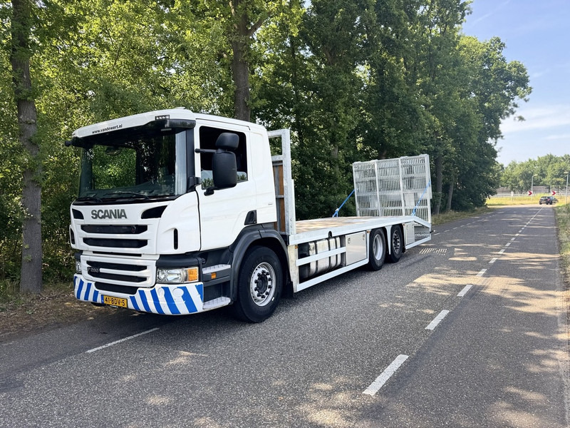 Scania P280 6X2 Machine Transporter / Oprij Vrachtwagen Euro 6 - Allison Automaat - Full Air - 115DKM - Camera - 2016 - Camión portavehículos: foto 1 Scania P280 6X2 Machine Transporter / Oprij Vrachtwagen Euro 6 - Allison Automaat - Full Air - 115DKM - Camera - 2016 - Camión portavehículos: foto 1