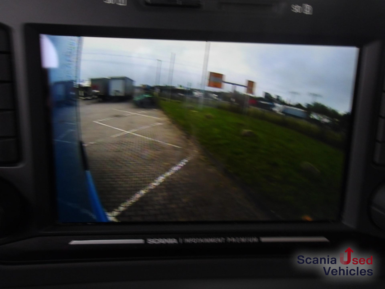 SCANIA R 450 A4x2NA / Navi / Kipp. / - Cabeza tractora: foto 4 SCANIA R 450 A4x2NA / Navi / Kipp. / - Cabeza tractora: foto 4