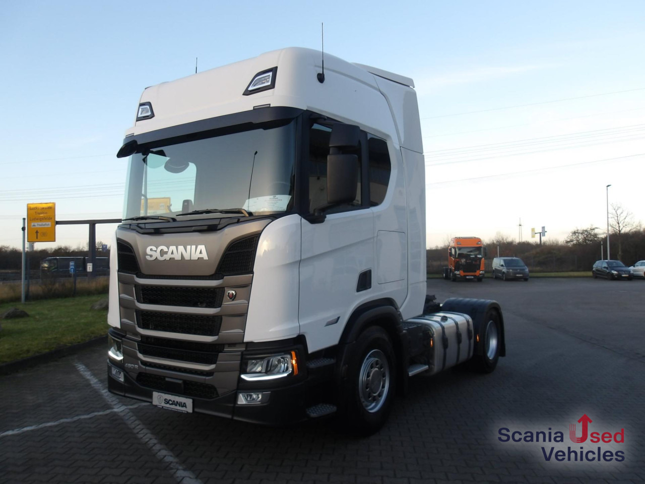 SCANIA R 460 A4x2NA Schubbodenhydraulik - Cabeza tractora: foto 1 SCANIA R 460 A4x2NA Schubbodenhydraulik - Cabeza tractora: foto 1