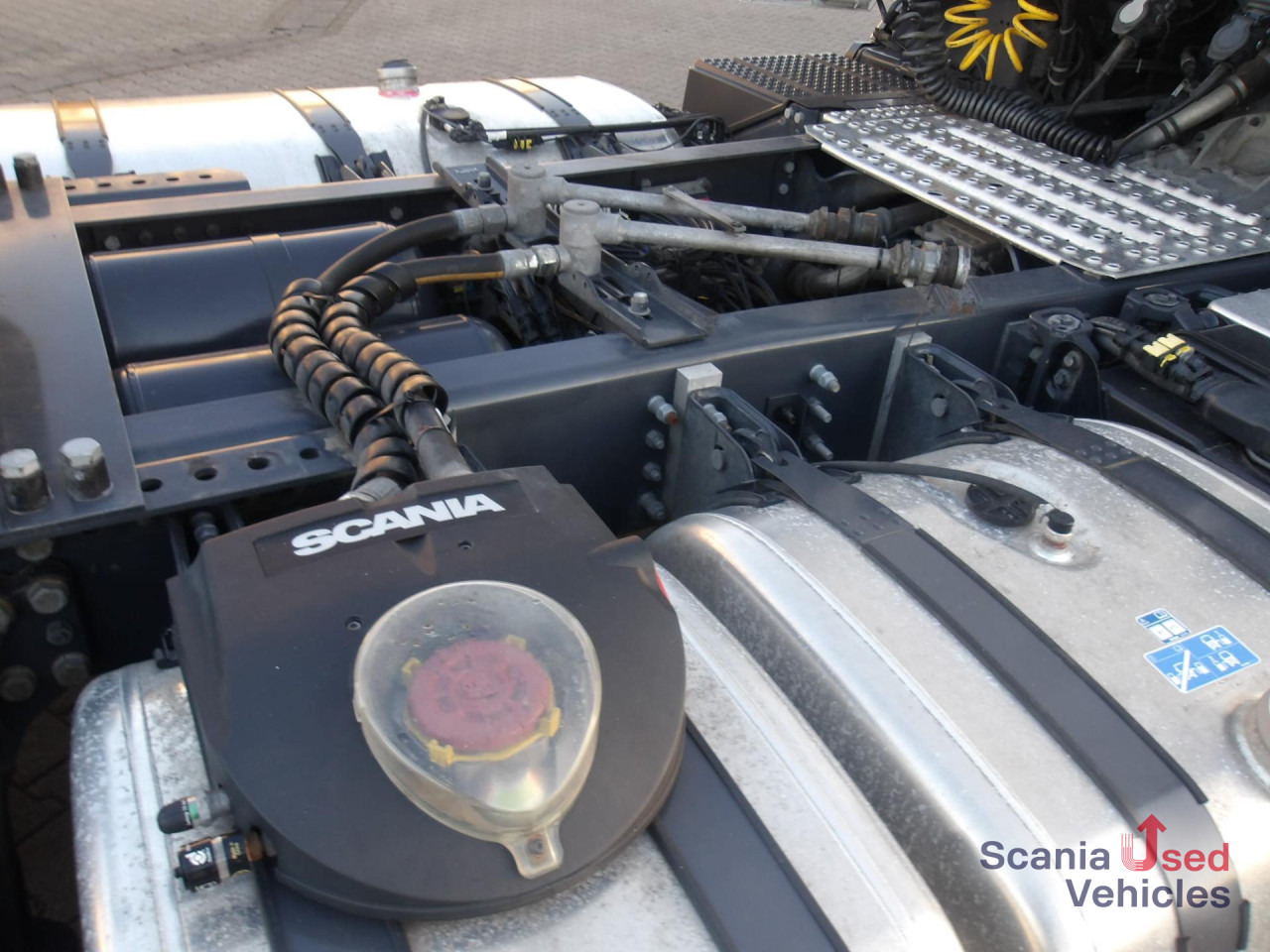 Cabeza tractora SCANIA R 460 A4x2NA Schubbodenhydraulik: foto 6