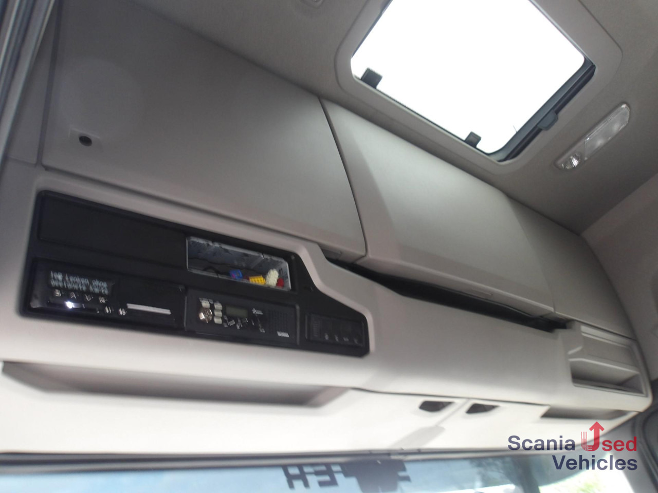 SCANIA R 500 A4x2NB Full Air, Hydraulic - Cabeza tractora: foto 4 SCANIA R 500 A4x2NB Full Air, Hydraulic - Cabeza tractora: foto 4