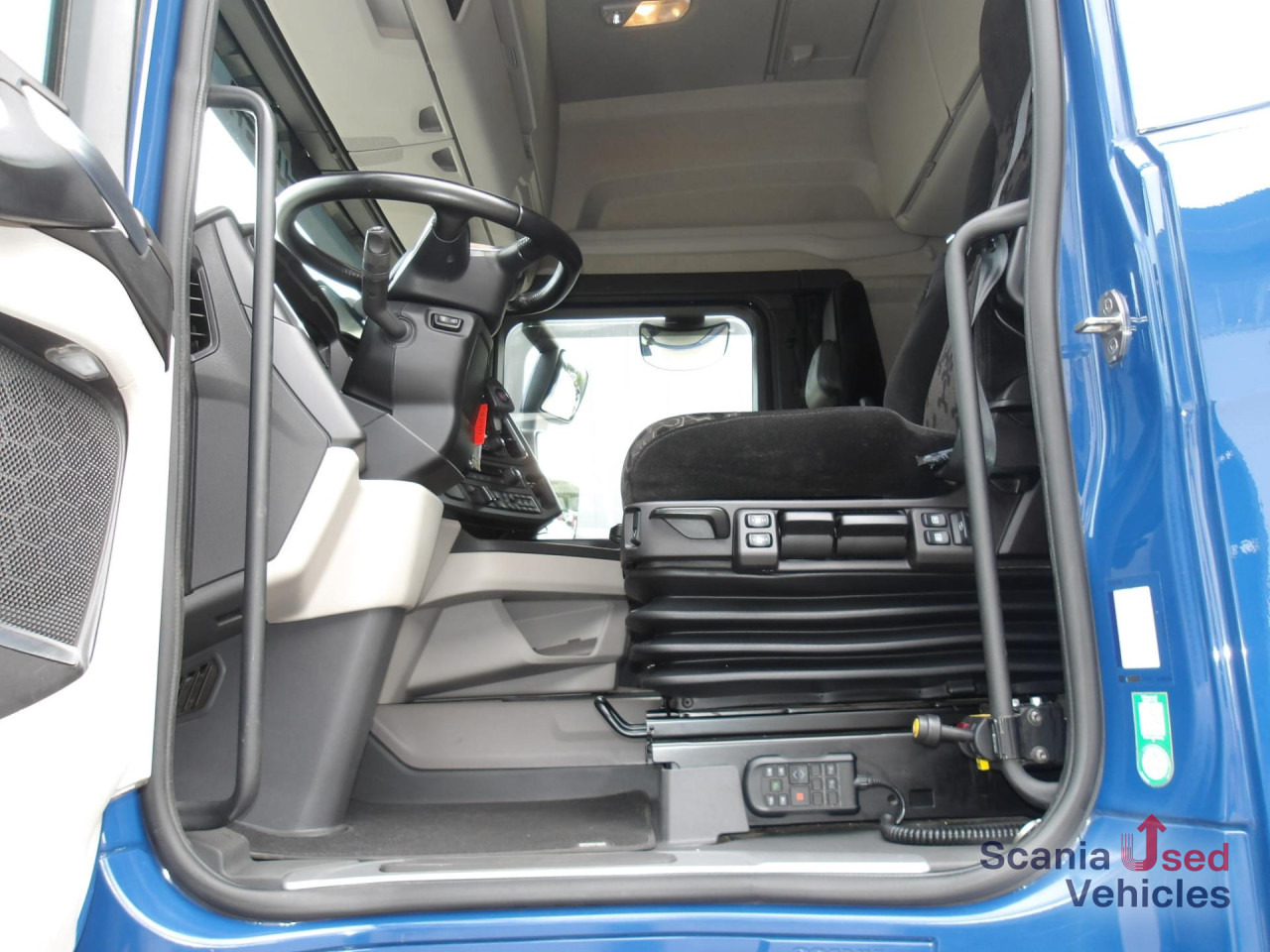 SCANIA R 500 A4x2NB Full Air, Hydraulic - Cabeza tractora: foto 2 SCANIA R 500 A4x2NB Full Air, Hydraulic - Cabeza tractora: foto 2