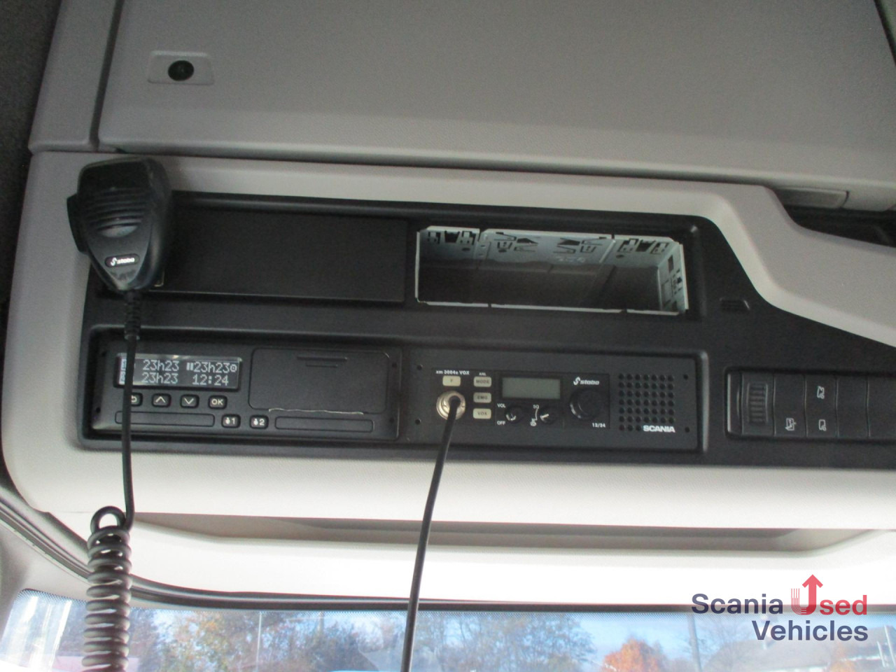 SCANIA S 450 A4x2EB - Cabeza tractora: foto 3 SCANIA S 450 A4x2EB - Cabeza tractora: foto 3