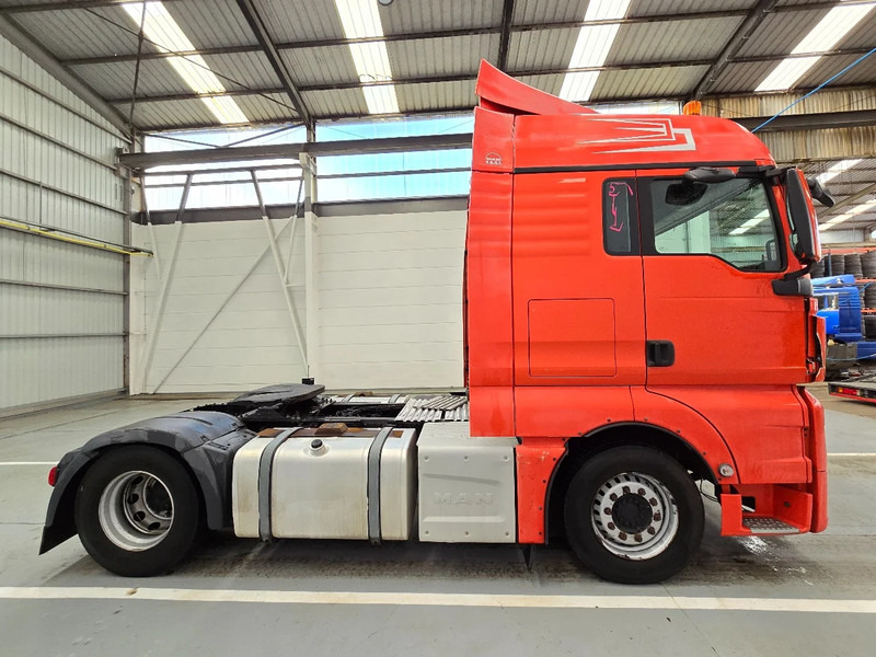 MAN TGX 18.440 XLX / AIRCO / EURO 6 - Cabeza tractora: foto 4 MAN TGX 18.440 XLX / AIRCO / EURO 6 - Cabeza tractora: foto 4