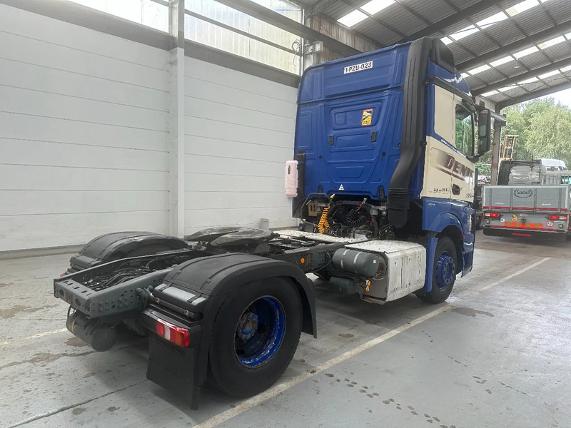 Mercedes-Benz Actros 1845 AIRCO / ADR - Cabeza tractora: foto 4 Mercedes-Benz Actros 1845 AIRCO / ADR - Cabeza tractora: foto 4