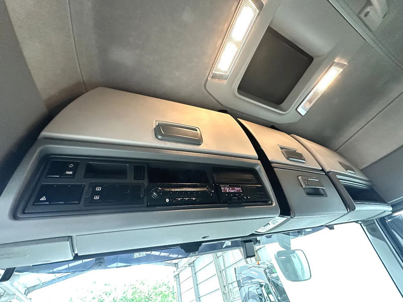 Cabeza tractora Renault T460 HD001 / AIRCO: foto 12 Cabeza tractora Renault T460 HD001 / AIRCO: foto 12