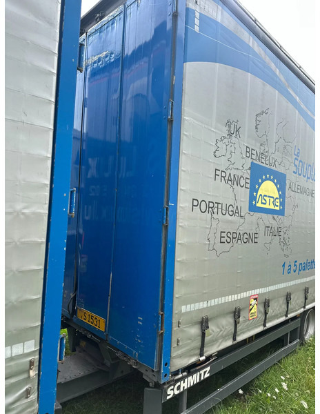 DAF XF 440 DAF XF 440 6x2 / SUPERSPACECAB / KOMBI MIT ANHANGER SCHMITZ 2016 / DURCHLADEN / 2 STUCK - Camión lona: foto 3 DAF XF 440 DAF XF 440 6x2 / SUPERSPACECAB / KOMBI MIT ANHANGER SCHMITZ 2016 / DURCHLADEN / 2 STUCK - Camión lona: foto 3