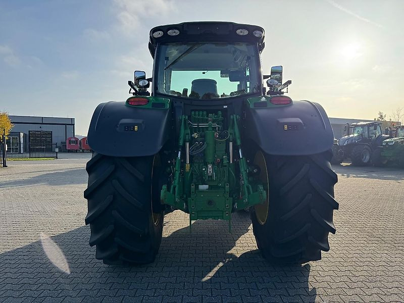 John Deere 6R195 AP 50KM COMMAND-PRO G5-PLUS 2024 705 UUR!!! - Tractor: foto 3 John Deere 6R195 AP 50KM COMMAND-PRO G5-PLUS 2024 705 UUR!!! - Tractor: foto 3