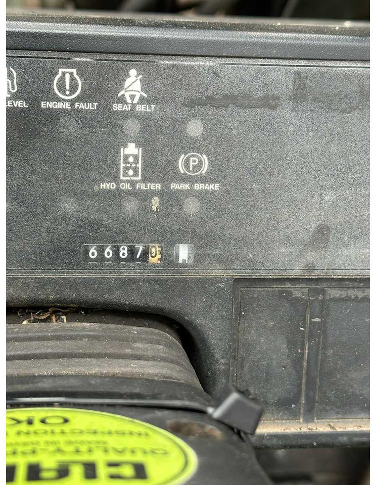 Carretilla elevadora 1999 CLARK CGC30 FORKLIFT 7300 MM: foto 16 Carretilla elevadora 1999 CLARK CGC30 FORKLIFT 7300 MM: foto 16