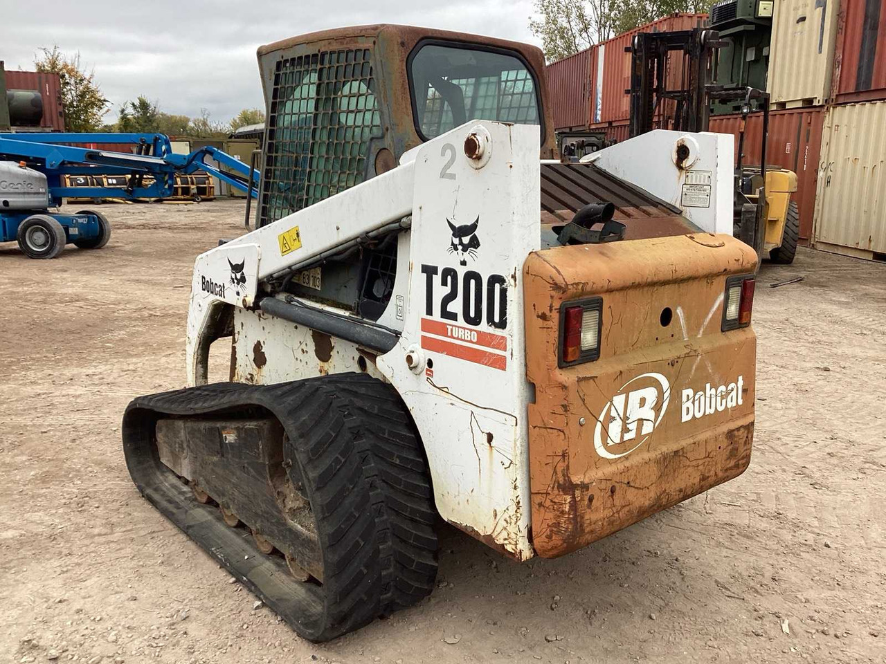 2001 BOBCAT T 200 SKID STEER LOADER - Minicargadora de cadenas: foto 4 2001 BOBCAT T 200 SKID STEER LOADER - Minicargadora de cadenas: foto 4