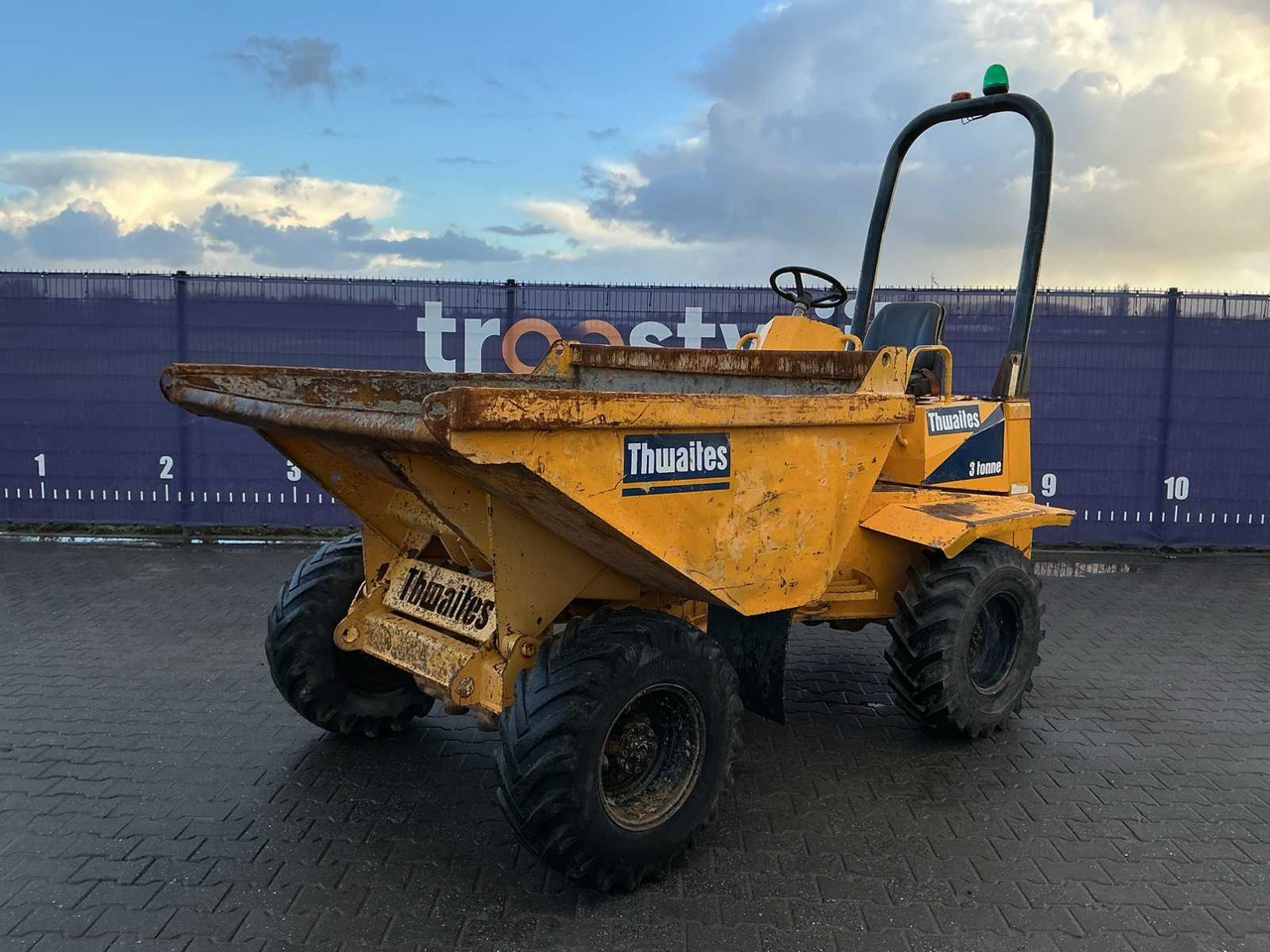 2004 THWAITES 3 TON DUMPER - Minidumper: foto 1 2004 THWAITES 3 TON DUMPER - Minidumper: foto 1