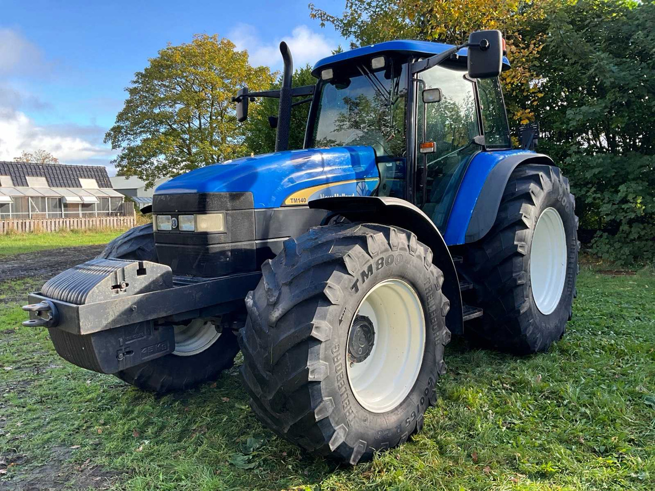 2006 NEW HOLLAND TM140 FOUR WHEEL DRIVE FARM TRACTOR - Tractor: foto 1 2006 NEW HOLLAND TM140 FOUR WHEEL DRIVE FARM TRACTOR - Tractor: foto 1