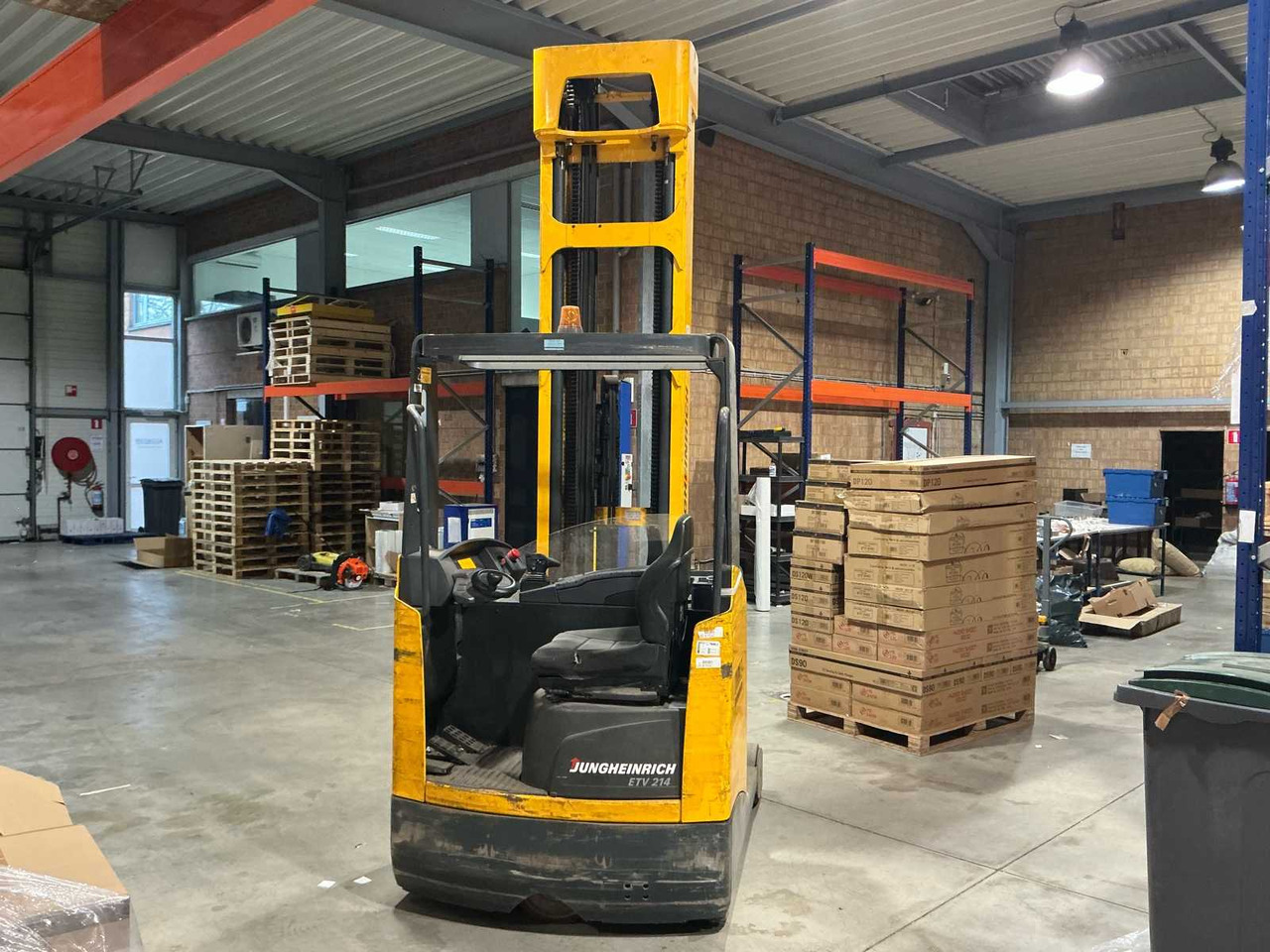 2007 JUNGHEINRICH ETV 214 FORKLIFT - Carretilla elevadora: foto 3 2007 JUNGHEINRICH ETV 214 FORKLIFT - Carretilla elevadora: foto 3