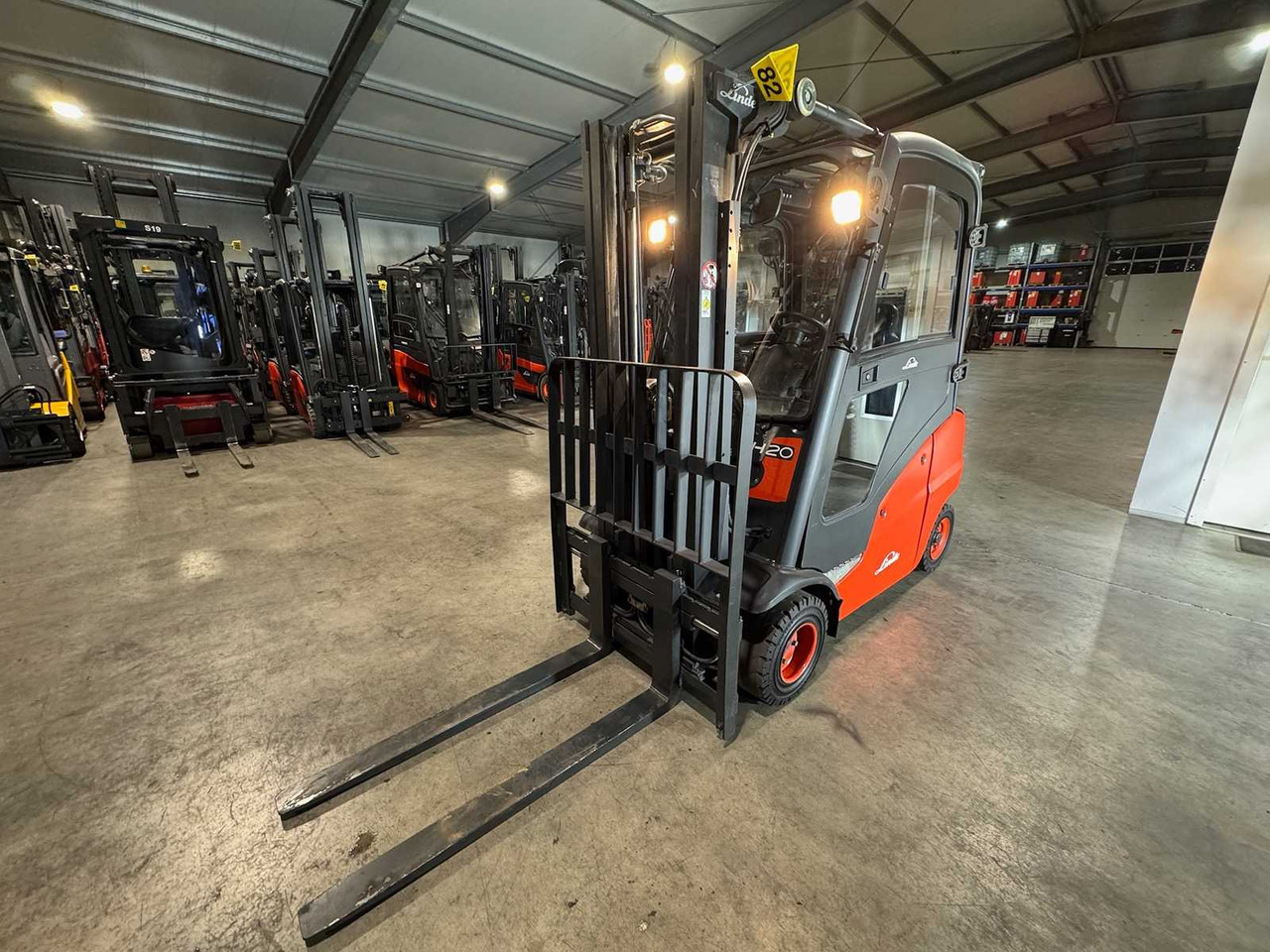 2008 SERVICE + UVV 10/2026 LINDE H20T 2,000KG TRIPLEX GAS FORKLIFT FORKLIFT 11,735 HOURS - Carretilla elevadora: foto 4 2008 SERVICE + UVV 10/2026 LINDE H20T 2,000KG TRIPLEX GAS FORKLIFT FORKLIFT 11,735 HOURS - Carretilla elevadora: foto 4