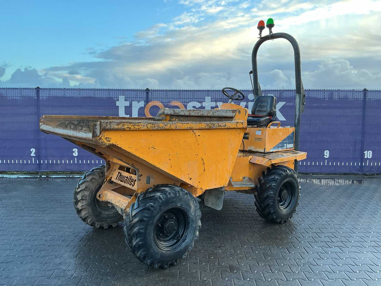 2014 THWAITES 3 TONNE DUMPER - Minidumper: foto 1 2014 THWAITES 3 TONNE DUMPER - Minidumper: foto 1