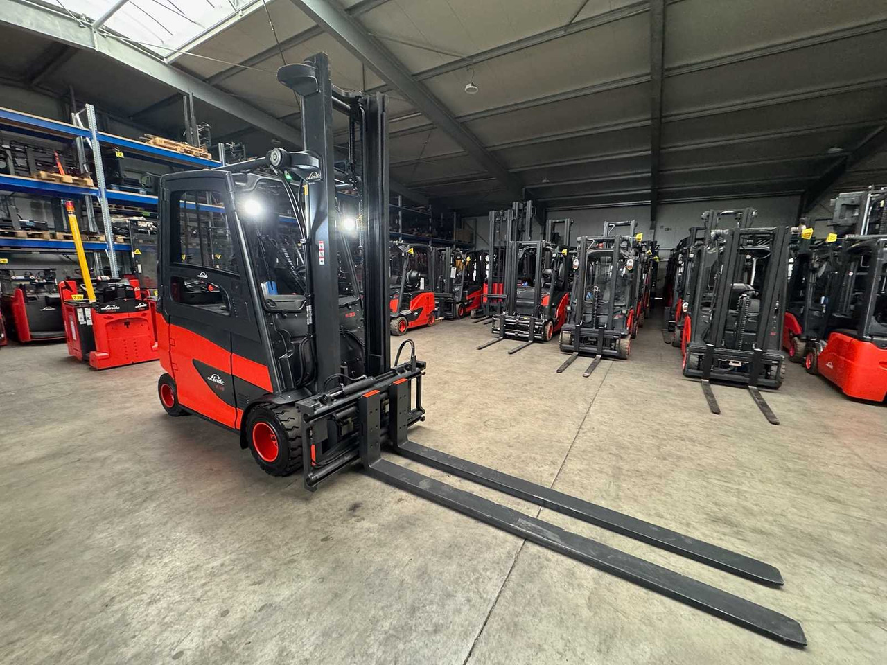2015 SERVICE+UVV 11/2026 LINDE E35HL 3,500KG ELECTRIC FORKLIFT 10,865 HOURS E30 E40 - Carretilla elevadora: foto 3 2015 SERVICE+UVV 11/2026 LINDE E35HL 3,500KG ELECTRIC FORKLIFT 10,865 HOURS E30 E40 - Carretilla elevadora: foto 3