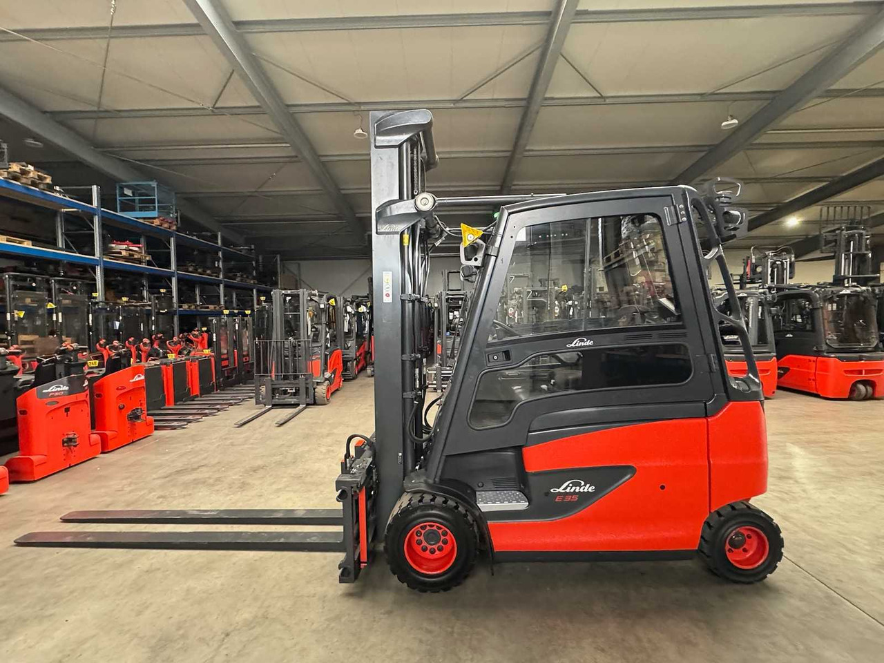 2015 SERVICE+UVV 11/2026 LINDE E35HL 3,500KG ELECTRIC FORKLIFT 10,865 HOURS E30 E40 - Carretilla elevadora: foto 1 2015 SERVICE+UVV 11/2026 LINDE E35HL 3,500KG ELECTRIC FORKLIFT 10,865 HOURS E30 E40 - Carretilla elevadora: foto 1