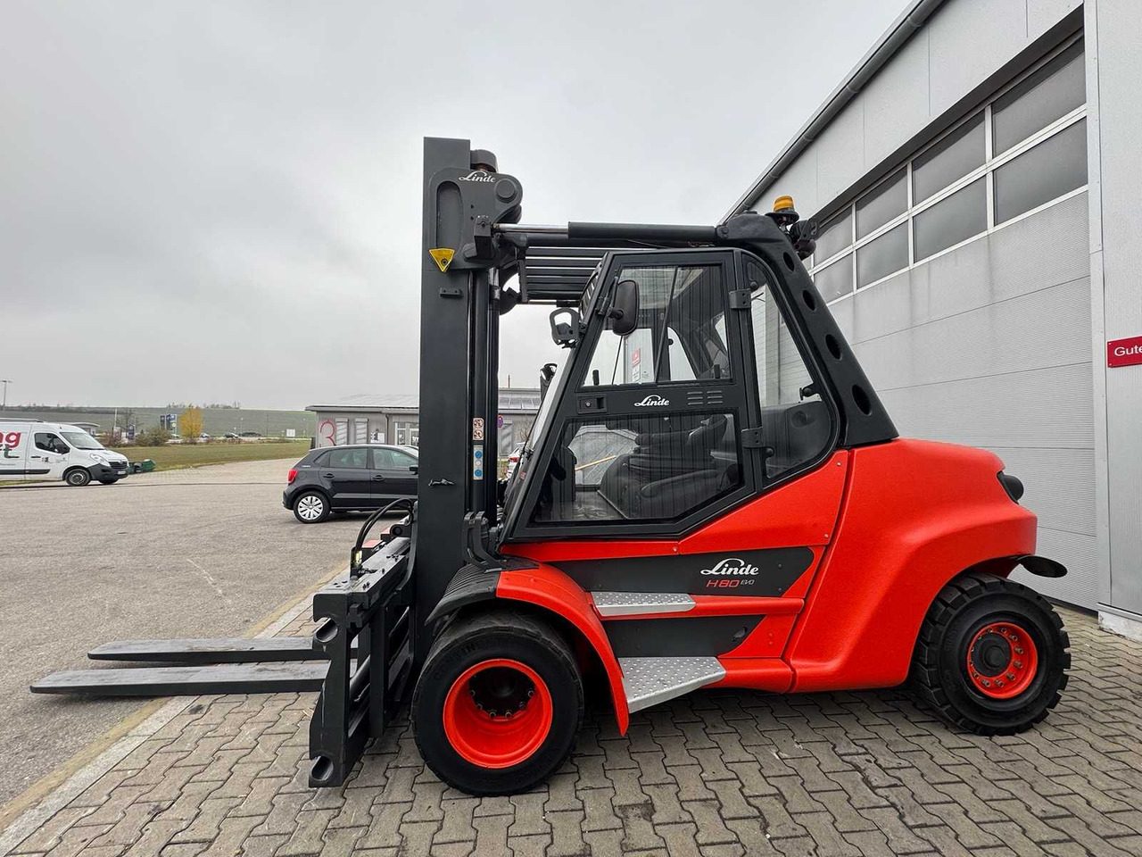 2016 LINDE H80D-900 H80 8,000KG DIESEL FORKLIFT FORKLIFT 3+4TH VALVE ZVG+SS 5,446 HOURS. - Carretilla elevadora: foto 1 2016 LINDE H80D-900 H80 8,000KG DIESEL FORKLIFT FORKLIFT 3+4TH VALVE ZVG+SS 5,446 HOURS. - Carretilla elevadora: foto 1