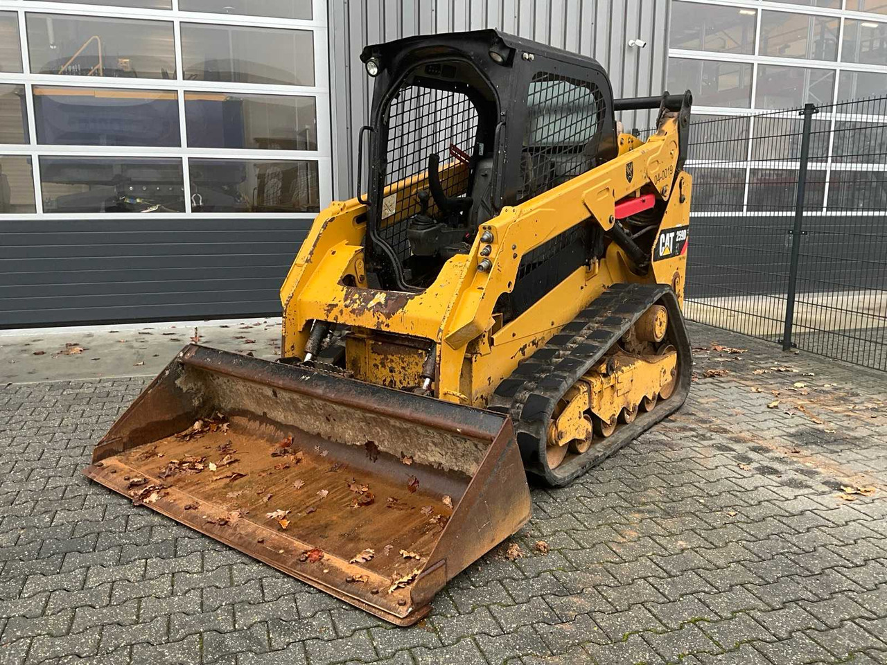 2017 CATERPILLAR 295D SKID STEER LOADER / SKID STEER - Minicargadora de cadenas: foto 2 2017 CATERPILLAR 295D SKID STEER LOADER / SKID STEER - Minicargadora de cadenas: foto 2