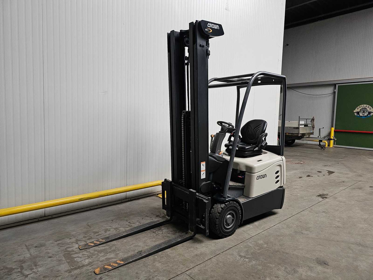 2018 CROWN SCT6010-1.3 FORKLIFT - Carretilla elevadora: foto 1 2018 CROWN SCT6010-1.3 FORKLIFT - Carretilla elevadora: foto 1