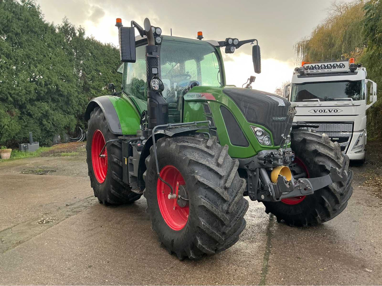 2018 FENDT 724 S4 PROFIPLUS - Tractor: foto 2 2018 FENDT 724 S4 PROFIPLUS - Tractor: foto 2