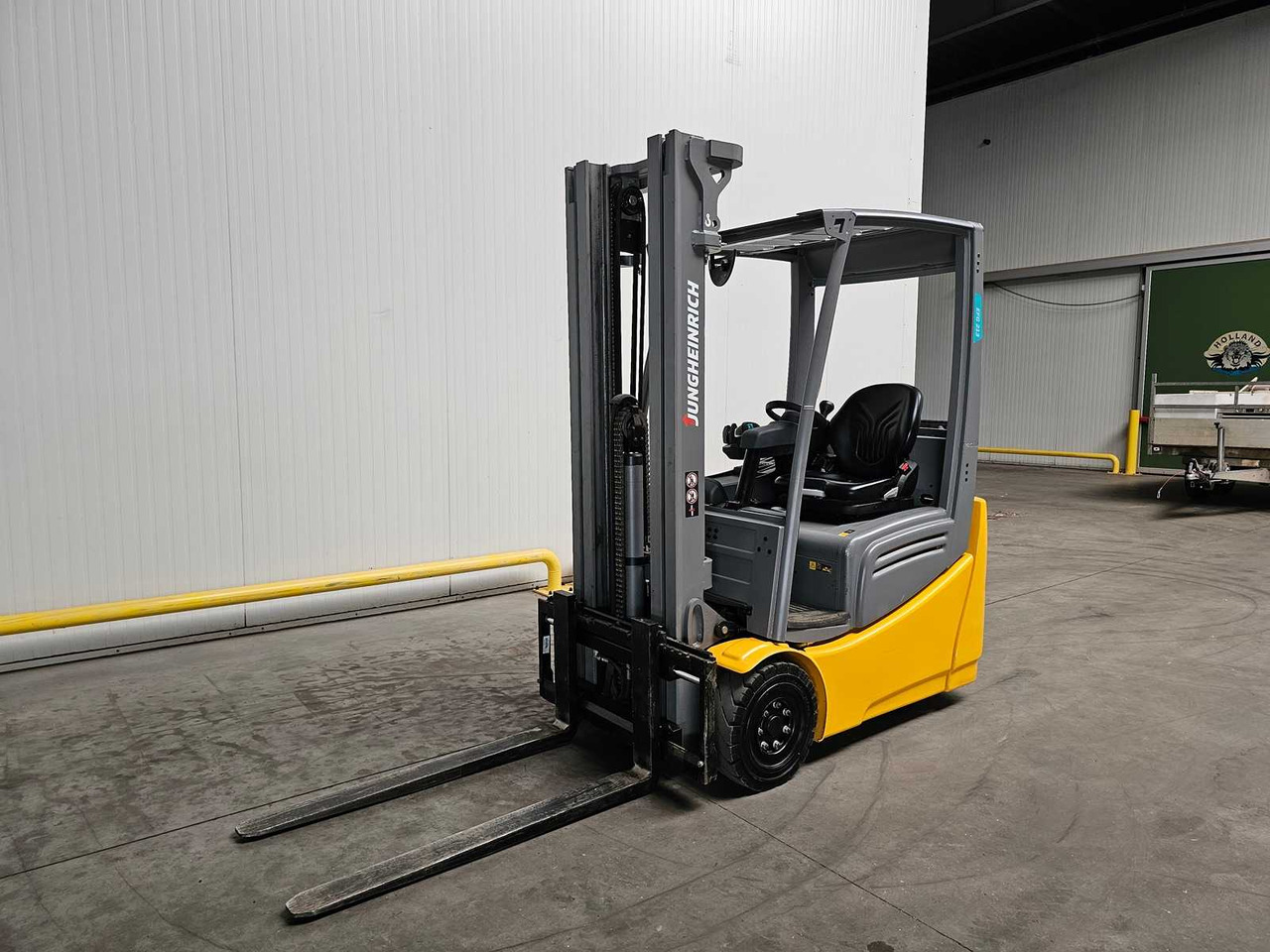 2018 JUNG HEINRICH EFG 213 FORKLIFT - Carretilla elevadora: foto 1 2018 JUNG HEINRICH EFG 213 FORKLIFT - Carretilla elevadora: foto 1