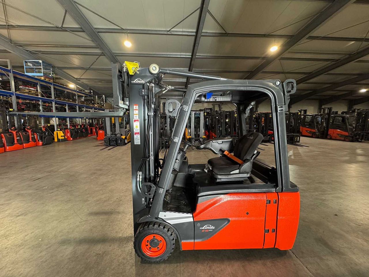 2020 SERVICE+UVV 10/2026 LINDE E16 DUPLEX FREE LIFT 3RD + 4TH VALVE ELECTRIC FORKLIFT 12,549 HOURS - Carretilla elevadora: foto 2 2020 SERVICE+UVV 10/2026 LINDE E16 DUPLEX FREE LIFT 3RD + 4TH VALVE ELECTRIC FORKLIFT 12,549 HOURS - Carretilla elevadora: foto 2