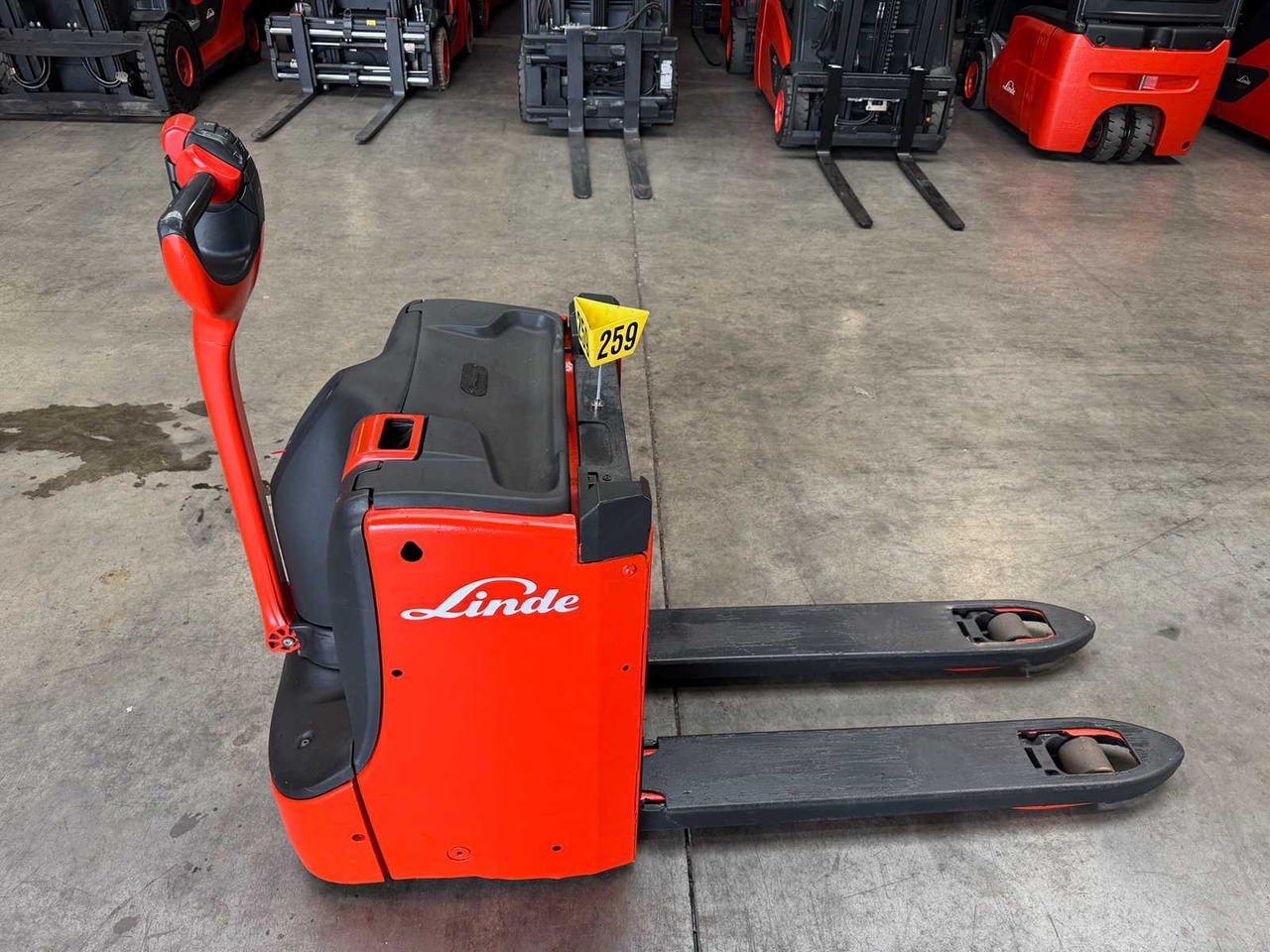2021 LINDE T16L PALLET TRUCK ANT STACKER INITIAL STROKE 1,675 HOURS - Carretilla elevadora: foto 5 2021 LINDE T16L PALLET TRUCK ANT STACKER INITIAL STROKE 1,675 HOURS - Carretilla elevadora: foto 5