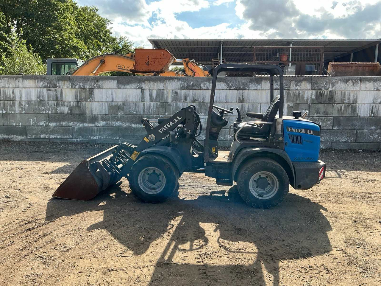 2022 PITBULL X27-26V SHOVEL - Cargadora de ruedas: foto 2 2022 PITBULL X27-26V SHOVEL - Cargadora de ruedas: foto 2