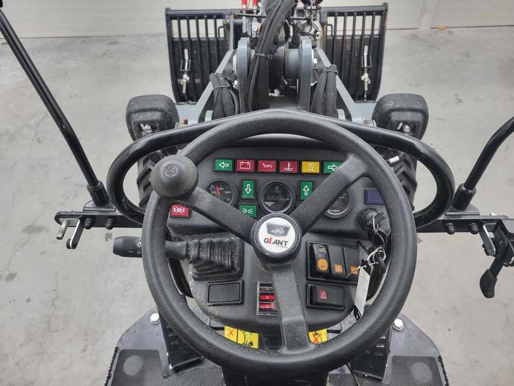 2024 GIANT G2300 X-TRA HD SHOVEL - Cargadora de ruedas: foto 5 2024 GIANT G2300 X-TRA HD SHOVEL - Cargadora de ruedas: foto 5