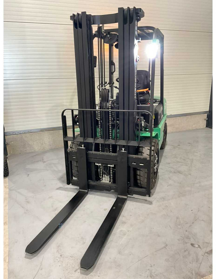 2025 EP EFXZ-H 3000KG FORKLIFT LED DISPLAY - Carretilla elevadora: foto 4 2025 EP EFXZ-H 3000KG FORKLIFT LED DISPLAY - Carretilla elevadora: foto 4