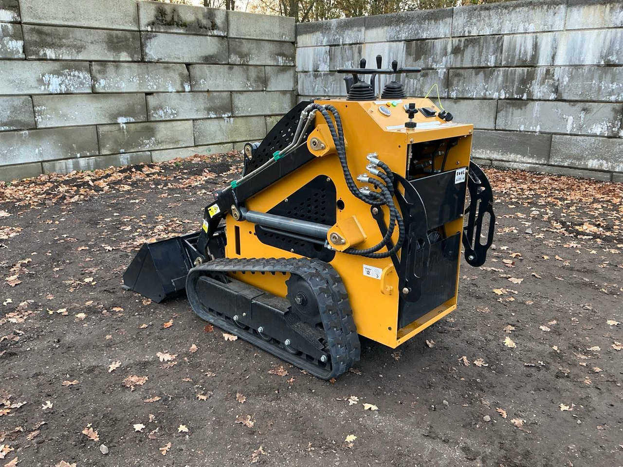 2025 LIHUE T360 SKID STEER LOADER UNUSED - Minicargadora de cadenas: foto 3 2025 LIHUE T360 SKID STEER LOADER UNUSED - Minicargadora de cadenas: foto 3