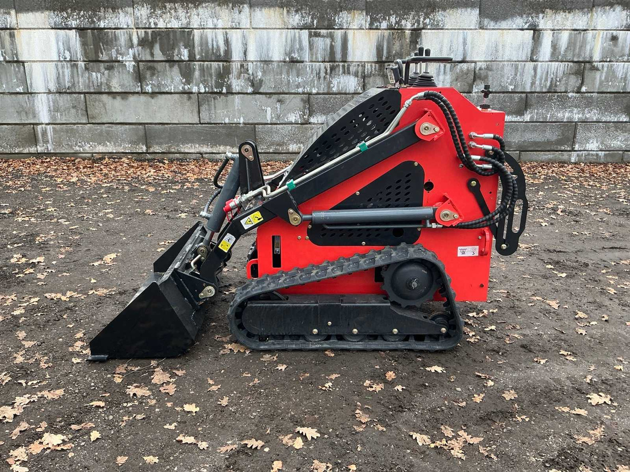 2025 LIHUE T360 SKID STEER LOADER UNUSED - Minicargadora de cadenas: foto 2 2025 LIHUE T360 SKID STEER LOADER UNUSED - Minicargadora de cadenas: foto 2