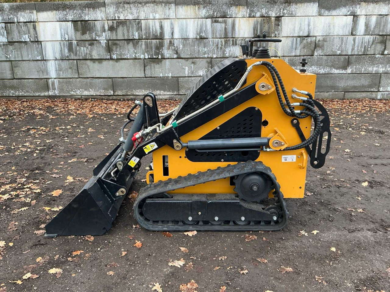 2025 LIHUE T360 SKID STEER LOADER UNUSED - Minicargadora de cadenas: foto 2 2025 LIHUE T360 SKID STEER LOADER UNUSED - Minicargadora de cadenas: foto 2