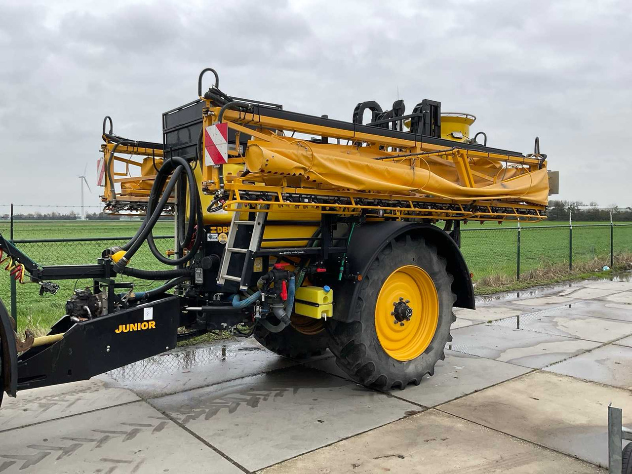 AP Dubex Junior 9844 DBL+ (27m) - Pulverizador: foto 1 AP Dubex Junior 9844 DBL+ (27m) - Pulverizador: foto 1