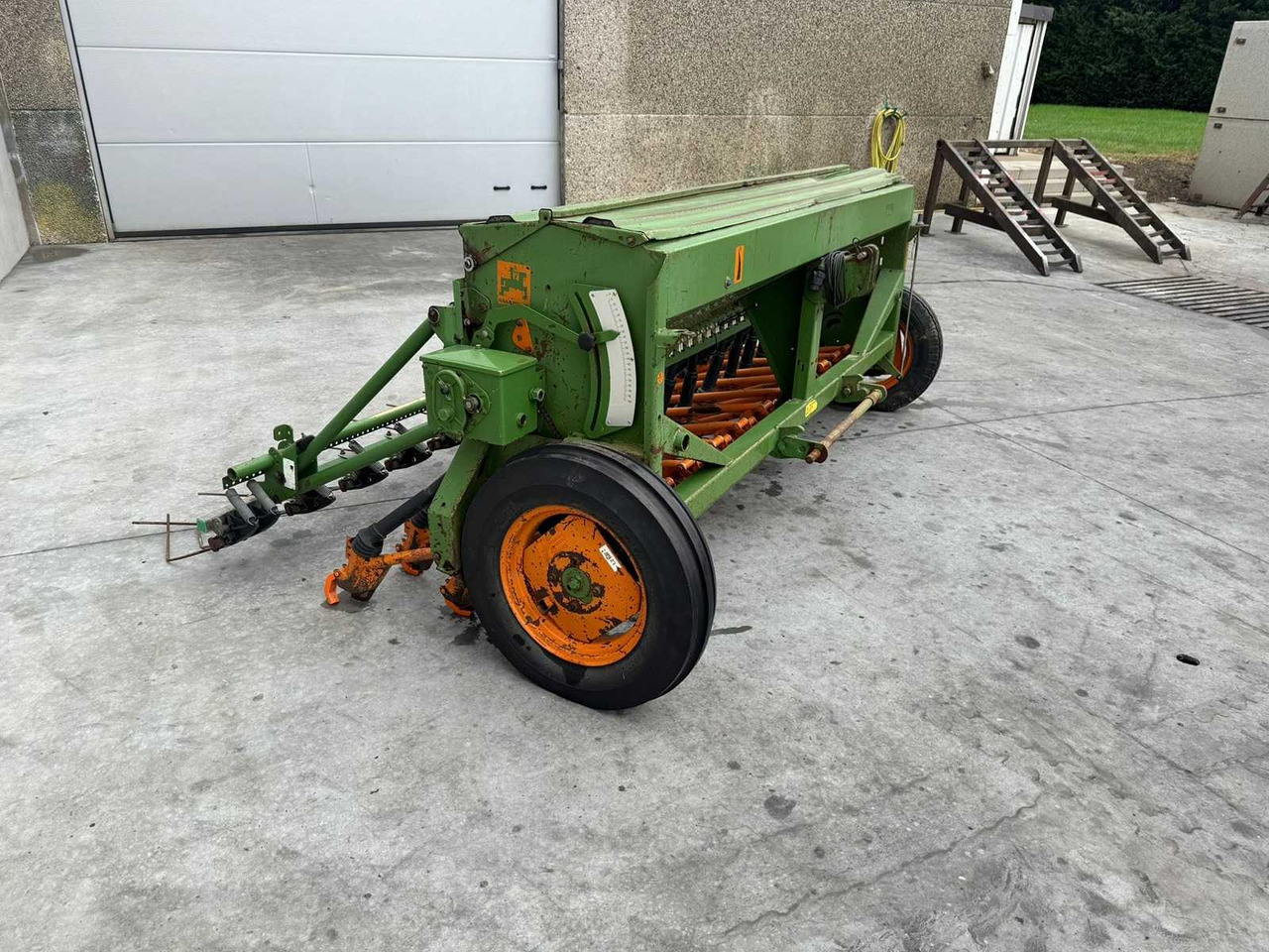 Amazone D8/30 SUPER - Sembradora de precisión: foto 3 Amazone D8/30 SUPER - Sembradora de precisión: foto 3