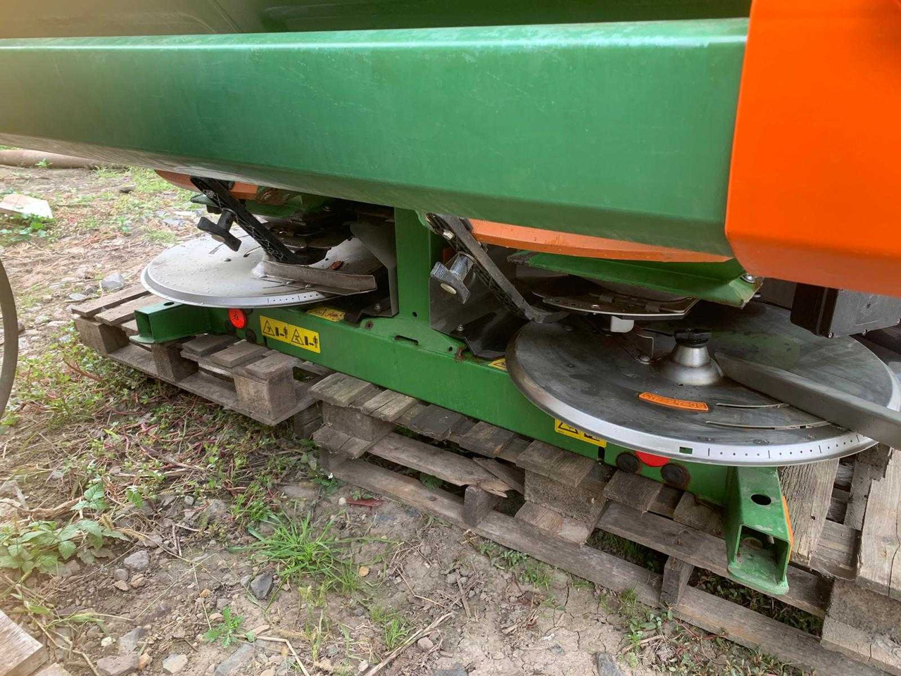 Amazone - Rastras: foto 3 Amazone - Rastras: foto 3