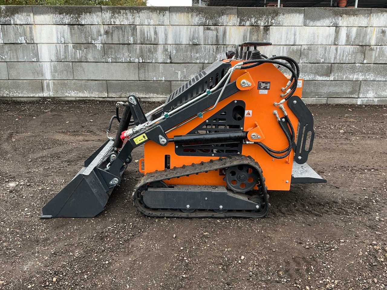 Arteer 2025 ARTEER QB 480 SKID STEER UNUSED - Minicargadora: foto 2 Arteer 2025 ARTEER QB 480 SKID STEER UNUSED - Minicargadora: foto 2