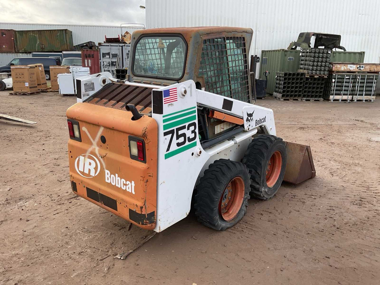 BOBCAT 753 SKID STEER LOADER - Minicargadora de cadenas: foto 3 BOBCAT 753 SKID STEER LOADER - Minicargadora de cadenas: foto 3