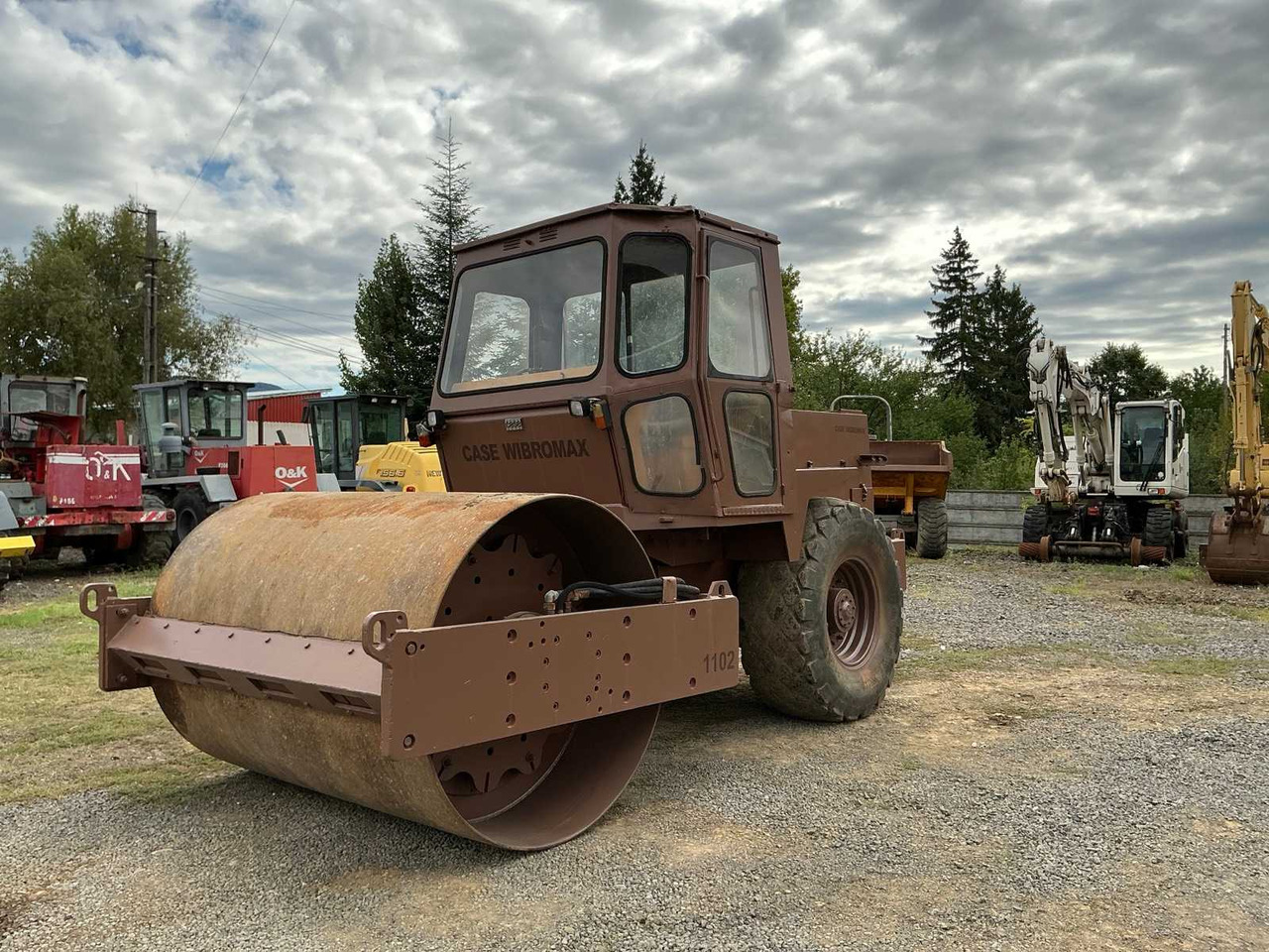 CASE VIBROMAX 1102 - Compactador: foto 2 CASE VIBROMAX 1102 - Compactador: foto 2