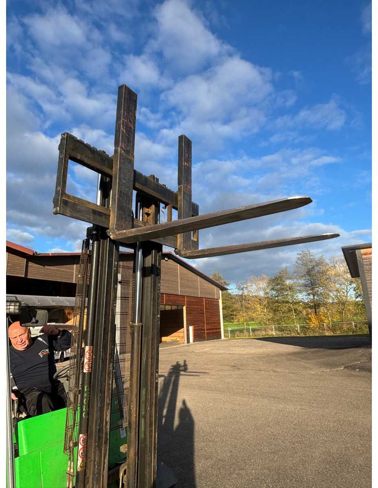 Carretilla elevadora CESAB DRAGO H 350 DIESEL FORKLIFT: foto 6