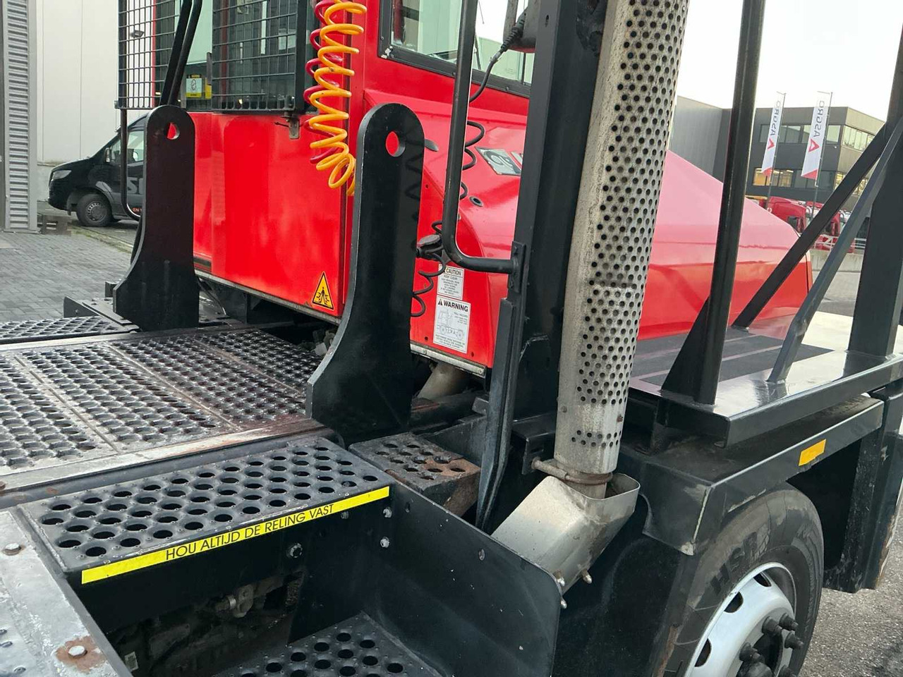 Camión 2012 KALMAR TT612D TERMINAL TRUCK: foto 8