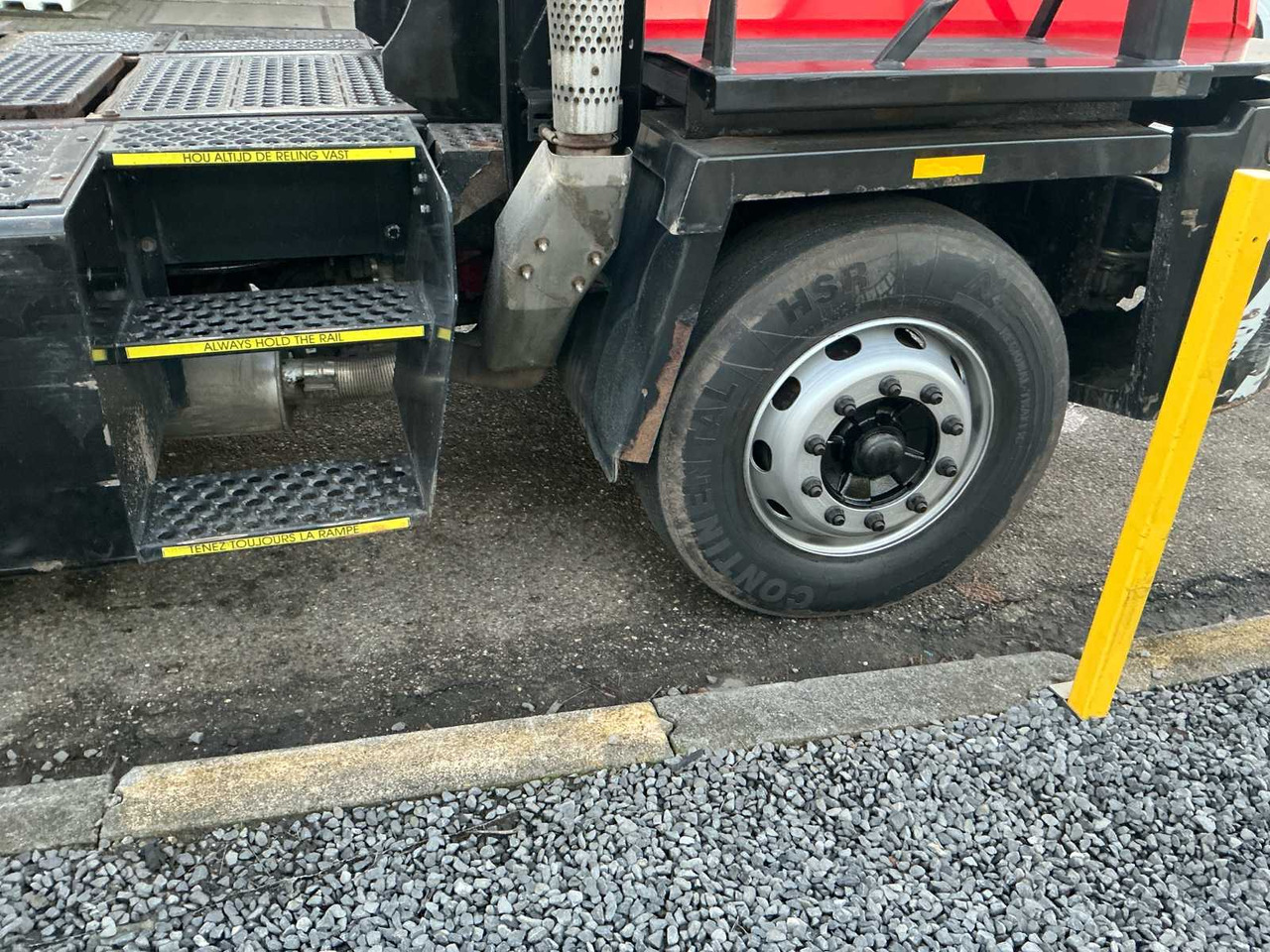 Camión 2012 KALMAR TT612D TERMINAL TRUCK: foto 7