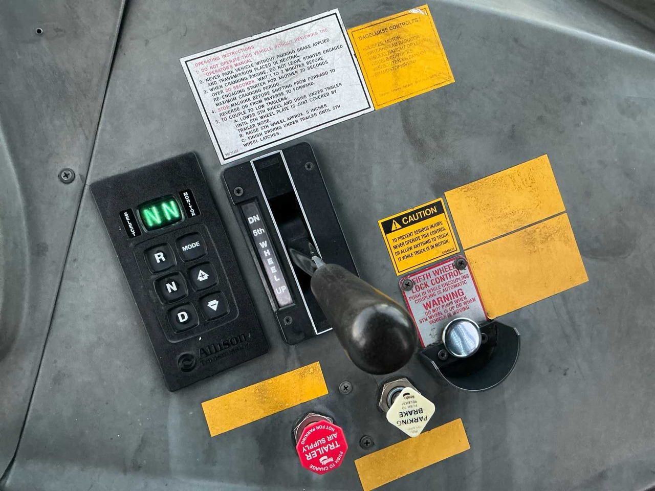 Camión 2012 KALMAR TT612D TERMINAL TRUCK: foto 21