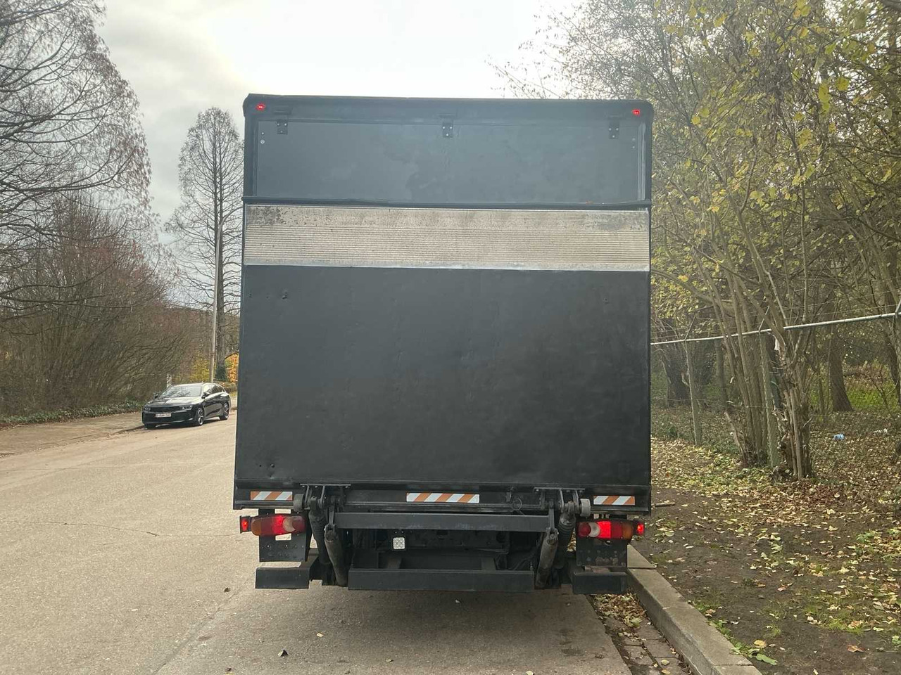 2013 IVECO EUROCARGO ML75E18 TRUCK - Camión: foto 4 2013 IVECO EUROCARGO ML75E18 TRUCK - Camión: foto 4