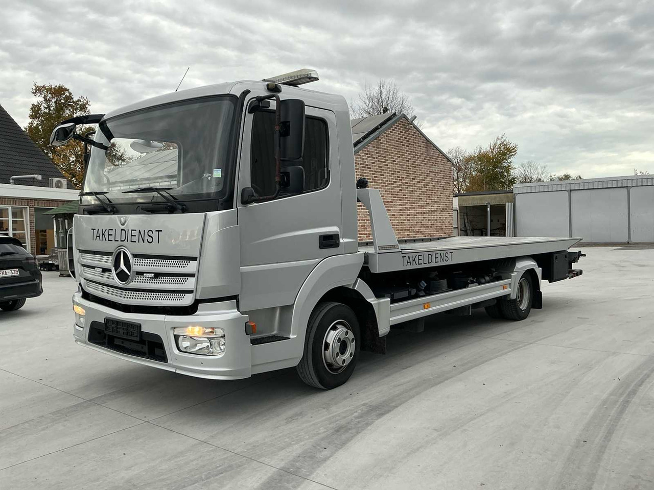 2015 MERCEDES-BENZ ATEGO TRUCK TOW TRUCK - Camión: foto 1 2015 MERCEDES-BENZ ATEGO TRUCK TOW TRUCK - Camión: foto 1