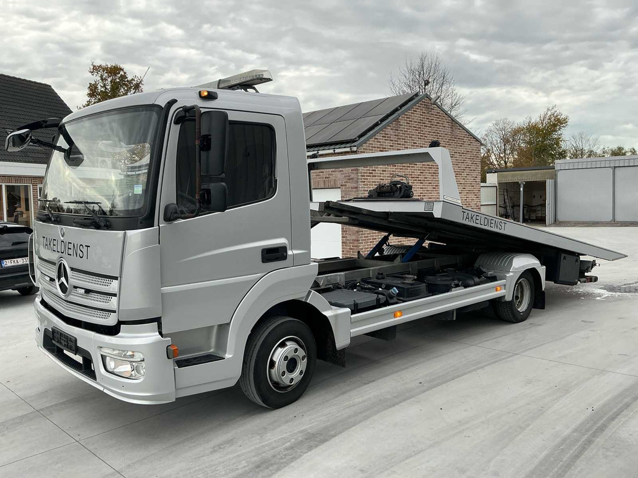 2015 MERCEDES-BENZ ATEGO TRUCK TOW TRUCK - Camión: foto 2 2015 MERCEDES-BENZ ATEGO TRUCK TOW TRUCK - Camión: foto 2