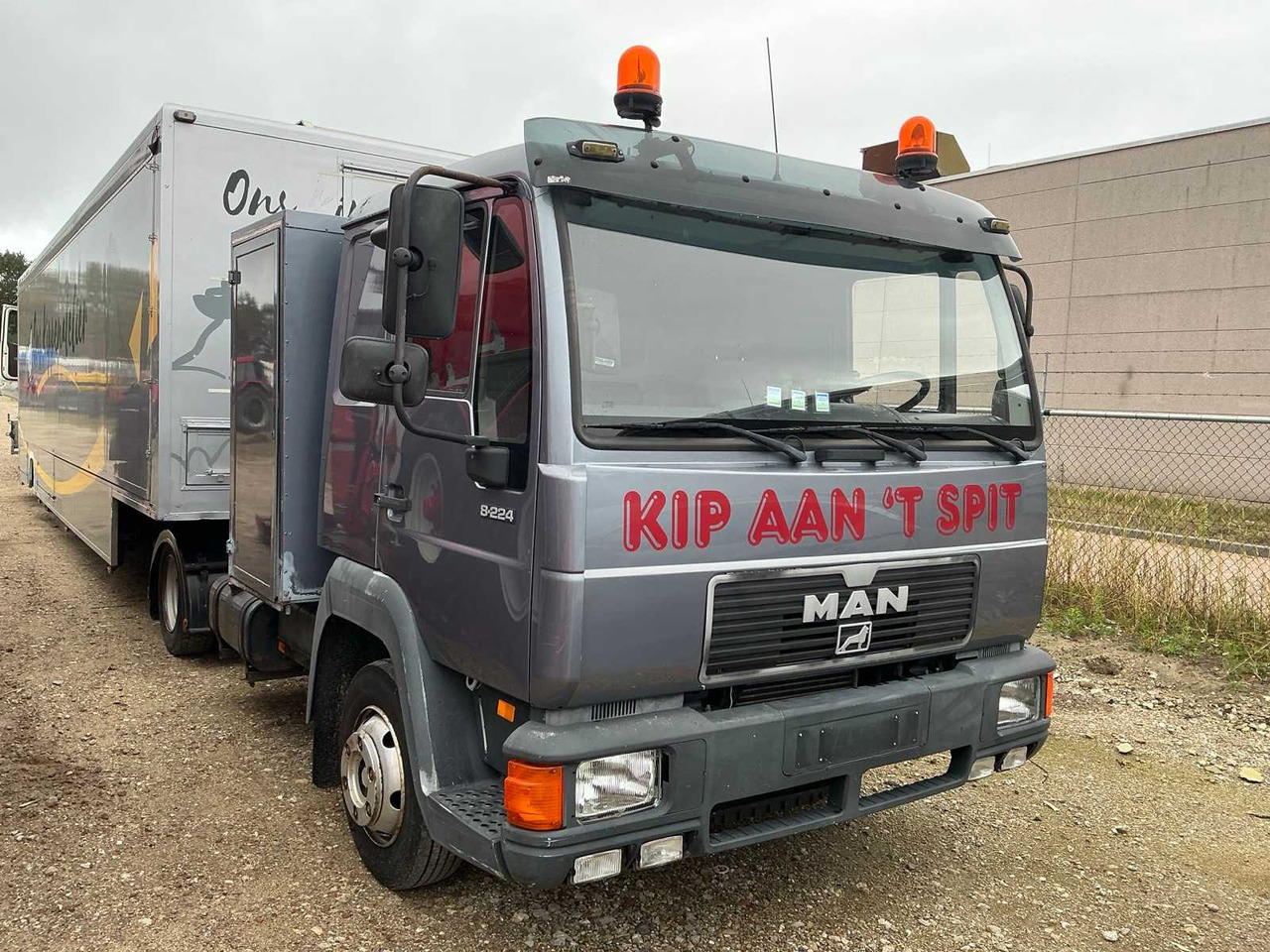 MAN 8-224 TRUCK WITH SEMI-TRAILER SALES - Camión: foto 5 MAN 8-224 TRUCK WITH SEMI-TRAILER SALES - Camión: foto 5