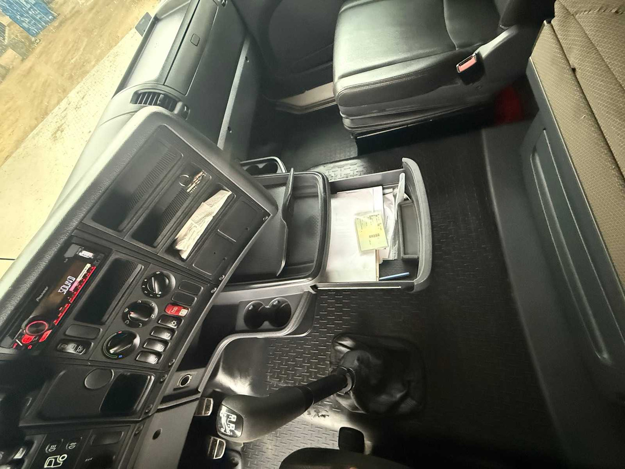 Camión SCANIA - R560 - SEMI TRUCK - 2011: foto 18 Camión SCANIA - R560 - SEMI TRUCK - 2011: foto 18